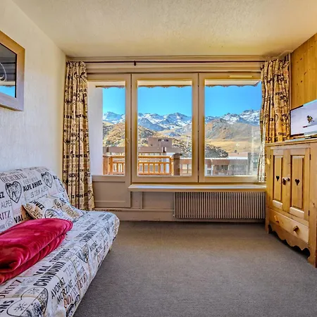 Ski-in Out W Mountain Views Apartament *